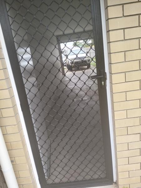 Barrier door installation Mount Pleasant QLD