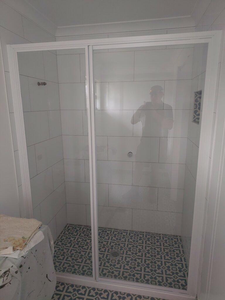 Shower screen installation Habana QLD