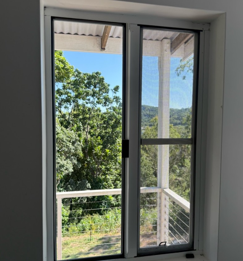Window reglaze Erakala QLD