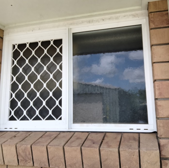 Window reglaze Nindaroo QLD