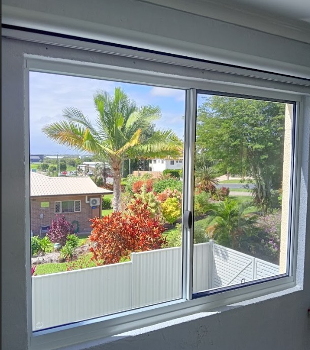 Sliding window installation Rural View QLD